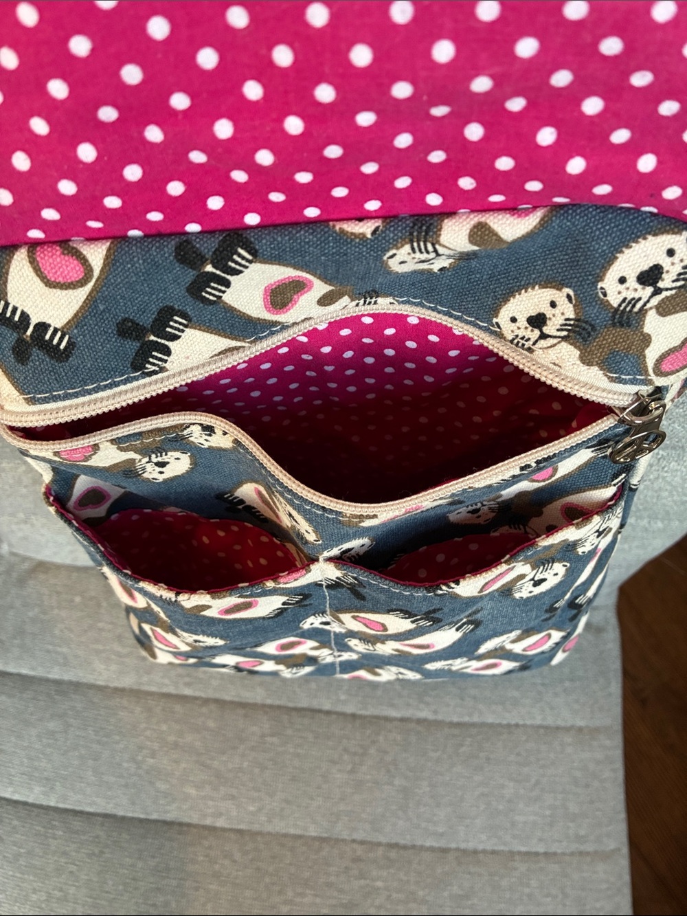 Bungalow 360 Small Messenger Bag Otter - Picture 6 of 16